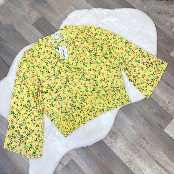 For The Republic Floral Bell Sleeve Surplice Blouse Yellow Large - Picture 12 of 13
